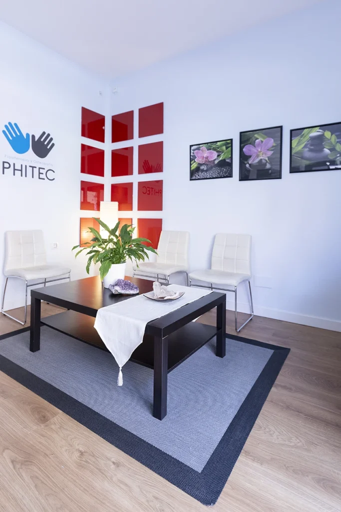 phitec